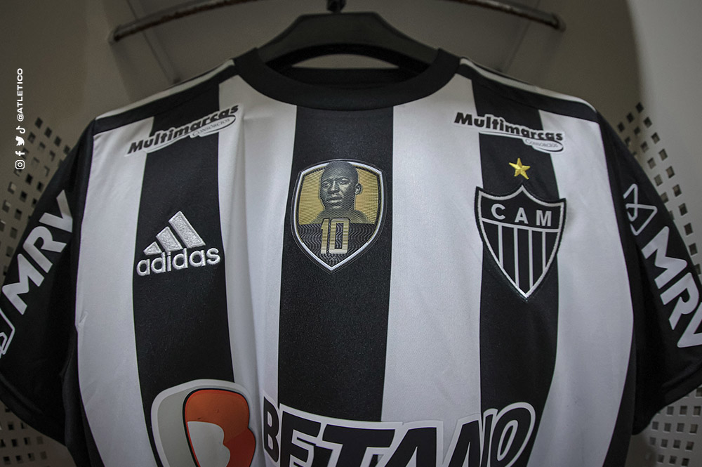 Camisa Atlético MG – Opção 5 – Jogo 21/01 Atlético MG x Caldense –  Autografada e usada pelo jogador – Play For a Cause