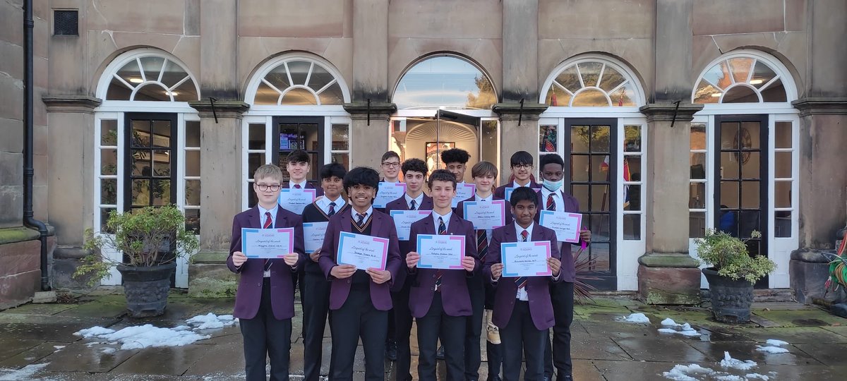HA_FrenchDept's tweet photo. What a marvellous way to start the term! Many congratulations to our Yr10 & Yr11 for receiving their nominations of #LinguistOfTheWeek ๐ - We are immensely proud of you all. Well done! Bravo!๐๐ #ProudTeacher #SmashingStartToTheTerm #CelebratingSuccess #HardWorkPaysOf ๐๐๐ซ๐ท https://t.co/guLPIGxiKW
