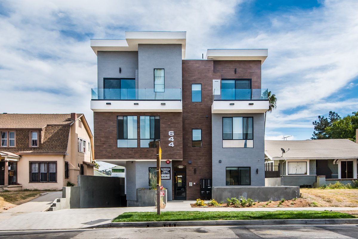 ArtemTepler's tweet image. Pro tip: How to upgrade the facade of your project to make it more appealing on a budget.

One of the top local developers in Los Angeles gave my partner and me advice: "Spend $10 a foot more on the facade; it's worth it."