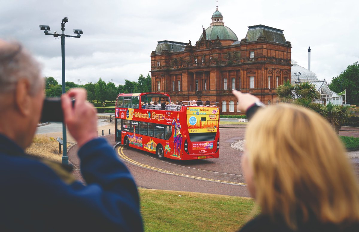 Many happy returns to @PeoplesPalaceGL 

This beloved museum has now been dedicated to telling the people's history of Glasgow for 125 years! 

Find it at stop number 5 of our tour

#happybirthday #thepeoplespalace #peopleshistory #weshowyouglasgow #glasgowmuseum #weweloveglasgow