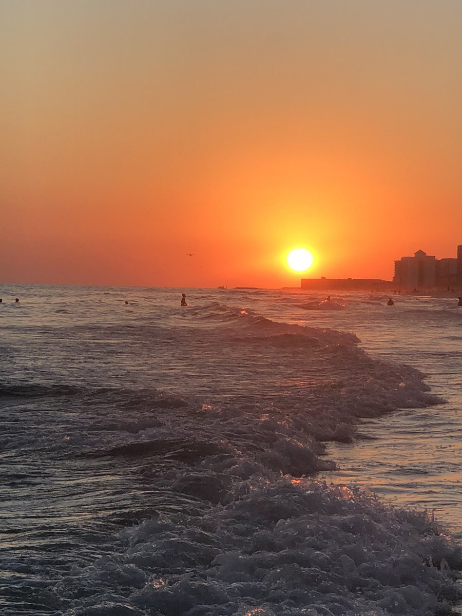 CoralPere's tweet photo. @escritosrame Destin, FL https://t.co/MlrSE5XJCr