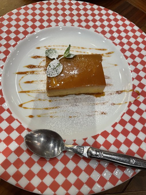 今日有休取って3連休にした結果、3日連続プリンを食べるという実績を解除しました笑
どれも美味しかったけど、2日目のたいめいけんは頭ひとつ抜けてましたね✨✨ 