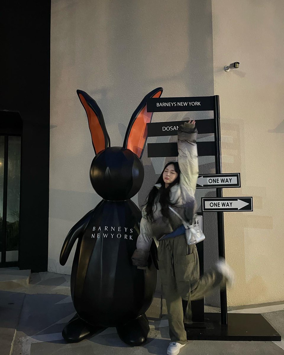 momona_919's tweet photo. ロングぺディンより圧倒的ショートぺディンが流行ってる韓国 https://t.co/1KI9PWmieN