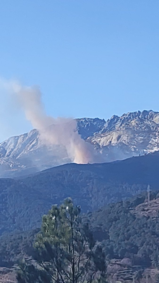 luisen93's tweet photo. #IFGuisando
Las ELIF de Ávila (A1,A2 y A3) en el paro, al igual que la ELIF de Hotel, cuyo helicóptero está trabajando en el incendio.

¿@naturalezacyl @jcyl dónde esta vuestra promesa de trabajar 12 meses al año?
Tenéis al 80% del operativo en el paro!!
@BBFFLuchaCyl https://t.co/88V4MEvKzk