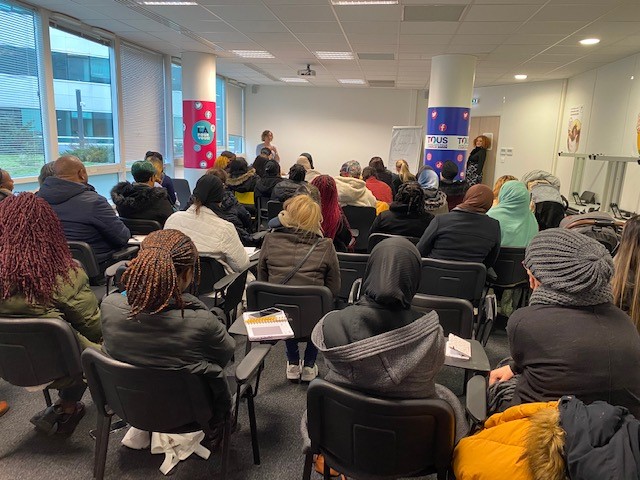 [Formation]👌 40 Personnes présentes et mobilisées ce matin par @poleemploi_RCVL pour devenir assistant(e maternelle ! <a href="/viaformation/">VIA Formation</a> 🎯
👏Bravo aux conseillers de l'agence Pôle emploi Orléans Nord 
#TousMobilises #OnEstLaPourVous #Formation