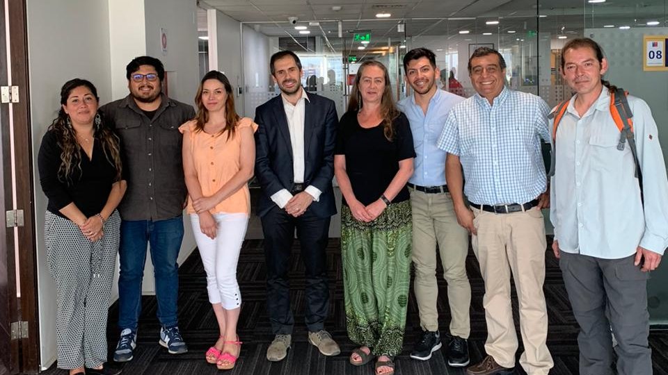 El pasado viernes 20 de enero, <a href="/achitur/">ACHITUR A.G.</a> en conjunto con otros gremios de microempresarios del turismo, se reunieron con el Ministro de Economía y la Subsecretaria de turismo, con el objetivo de mejorar la participación en el desarrollo de políticas públicas para el sector.