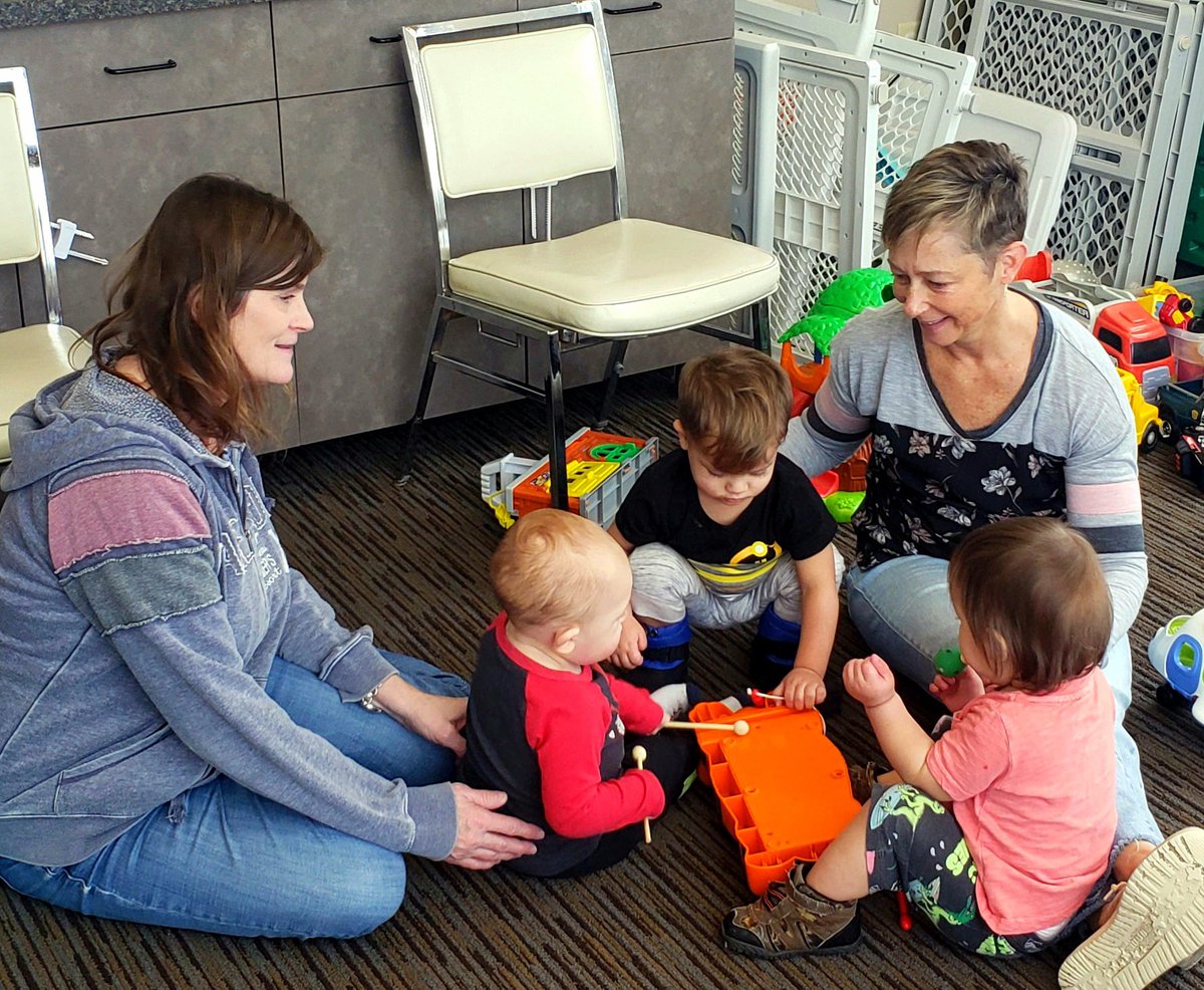 LifeConnectAlex's tweet image. Want to hold babies and play with toddlers?

We need you just one Tuesday a month to provide childcare for only 3 hours!

11:30-2:30

Call 320-762-1224 

#babiesrock #wannaplay
#givemomsabreak