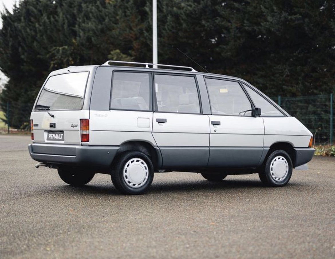 Team Radar Love tweet media