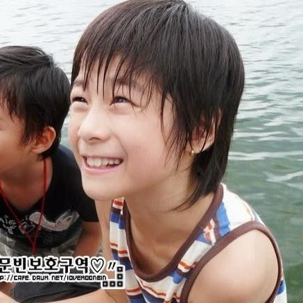 beyourstar2000's tweet photo. TWO DAYS LEFT UNTIL CUTE SMILE'S BIRTHDAY #MOONBIN!!!🦋💜🎂 https://t.co/eUTGW2bkyh