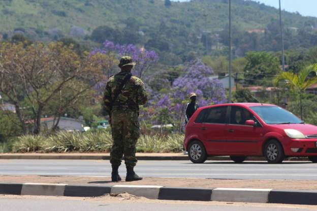 🗣️ We want to hear from you on the situation in Eswatini.

There's been outrage at the death of a prominent pro-democracy activist. His killing comes after a series of protests in the country calling for reforms.

Send your views or record a voice note ➡️ +44 7786205075
