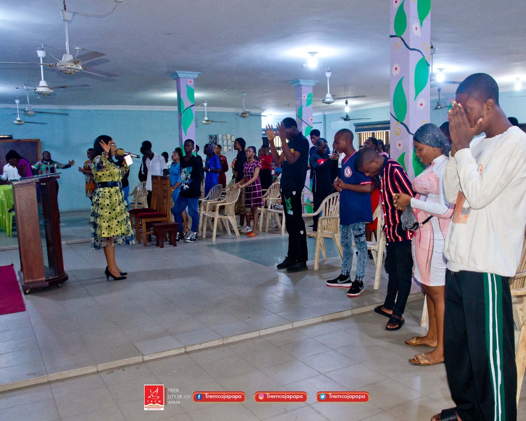 tremcojrtc's tweet photo. We are strong and courageous. 

We are not afraid neither are we discouraged, for the LORD our God is with us wherever we go.

We Rejoice always and  pray without ceasing,  giving thanks in all circumstances; for this is the will of God in Christ Jesus for us.

#sss
#tremcojrtc https://t.co/XeVvftJuBI