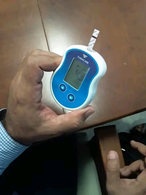 vidal_dayami's tweet photo. #MatancerosEnVictoria.#SaludParaTodos.Primer prototipo de glucómetro diseñado en #Cuba en el Centro de Inmunoensayo.@SuselyMorfaG @Yosveny1 @CarlosC64808313 @DrRobertoMOjeda @japortalmiranda @CollazoYamile @WongCorrales https://t.co/s1lTCJb1vM