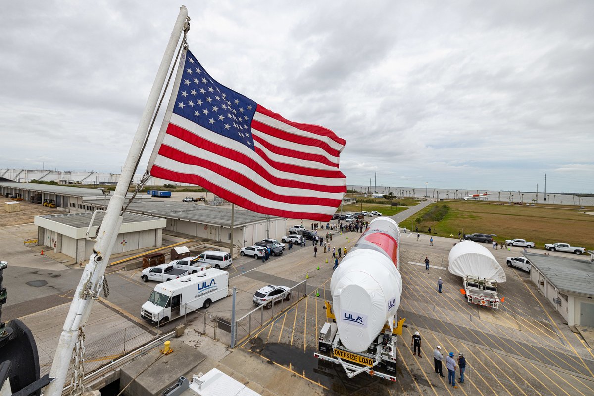 All elements of the first #VulcanRocket have arrived at Cape Canaveral to begin processing towards the inaugural test flight of ULA's next generation rocket in the #CountdownToVulcan. 

Learn more in our blog!
blog.ulalaunch.com/blog/vulcan-ce…