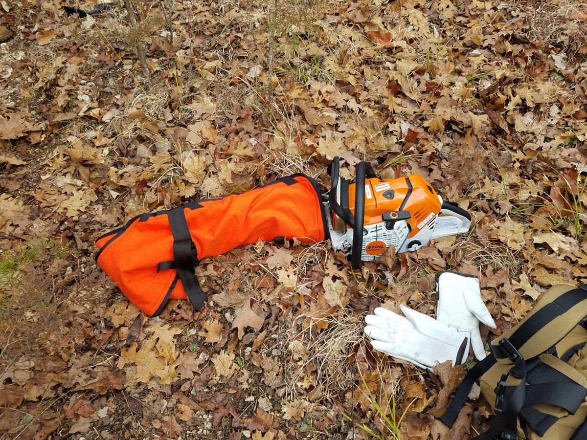 reddawn2988's tweet photo. Starting chainsaw training today.  Gonna play with chainsaws again and learning how to kill trees deader!  CONSERVATION! https://t.co/nUcBoYRDMy