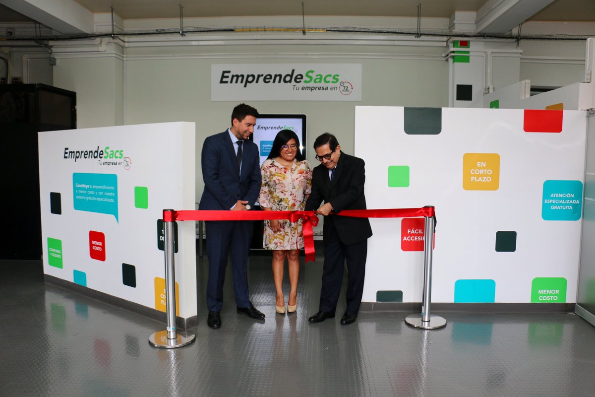 SunarpOficial's tweet photo. 📣 ¡Atención emprendedor! EmprendeSACS está cada vez más cerca de ti.  💪
📌 Te esperamos de lunes a viernes de 🕞 8:15 a. m. a 4:45 p. m. en el nuevo módulo de atención EmprendeSACS, ubicado en la Oficina Registral del Callao, en la av. Sáenz Peña Nº 1329. https://t.co/BLLqPH7NN0