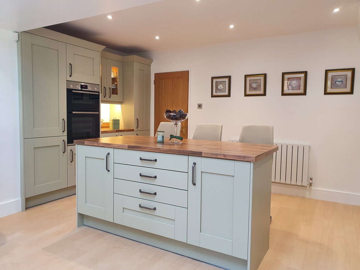 The Rigid Kitchen Company tweet media