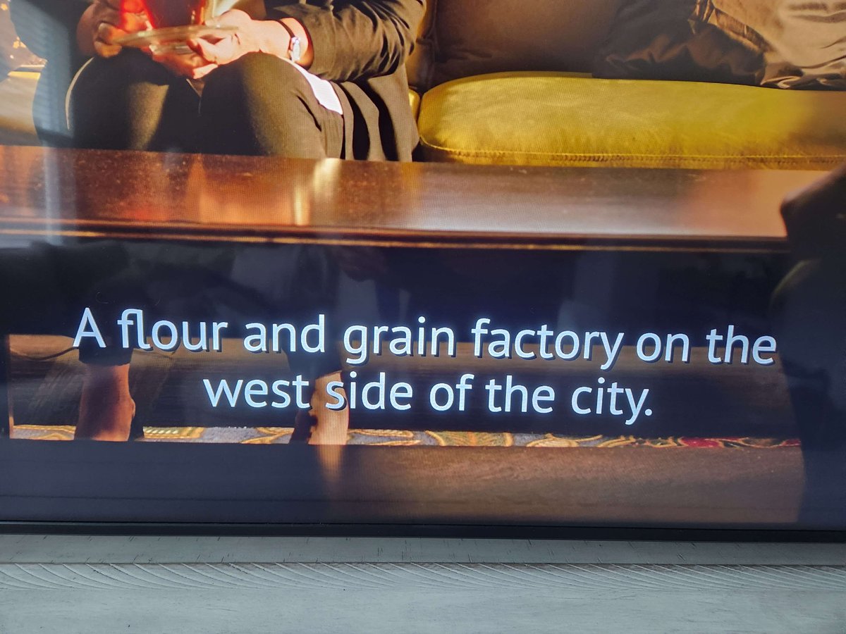 generalkaoslive's tweet image. That moment when you realize that the fungus strand that started the outbreak in Episode 1 was caused by FLOUR - &amp;amp; that them not having pancakes for breakfast, not sharing their neighbors biscuits &amp;amp; Joel forgetting to get a birthday cake is what saved them🤯#TheLastOfUsHBO #TLOU