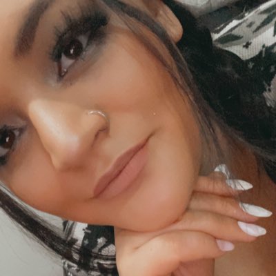 NatalieLLinares's tweet photo. #NewProfilePic https://t.co/VcZ6E01KJK