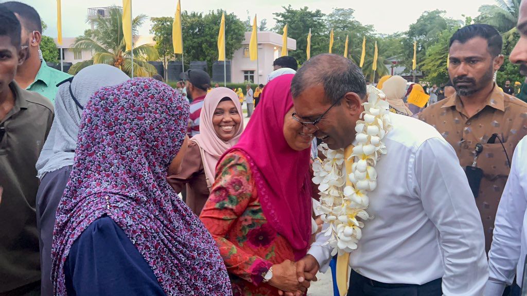 EvinaH69's tweet photo. Adducity hithadhoo othy fissari foareega💛RN❤️💪☝️✅
#FikurehgeDhirun 
#MDPprimary2023 https://t.co/Xh816eP63K