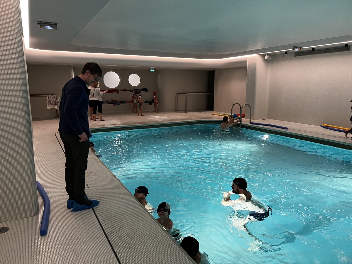 Aisance aquatique / maternelle / Poulletier ..progrès rapides 💪🏻🏃🏻‍♀️<a href="/CKerrero/">Christophe Kerrero</a> <a href="/Academie_Paris/">Académie de Paris</a> <a href="/EtienneBarraux/">Etienne BARRAUX</a> <a href="/EricDen87918144/">Eric Denis</a> <a href="/ArielWeilT/">Ariel Weil</a> <a href="/KarineBarbagli/">Karine Barbagli</a>