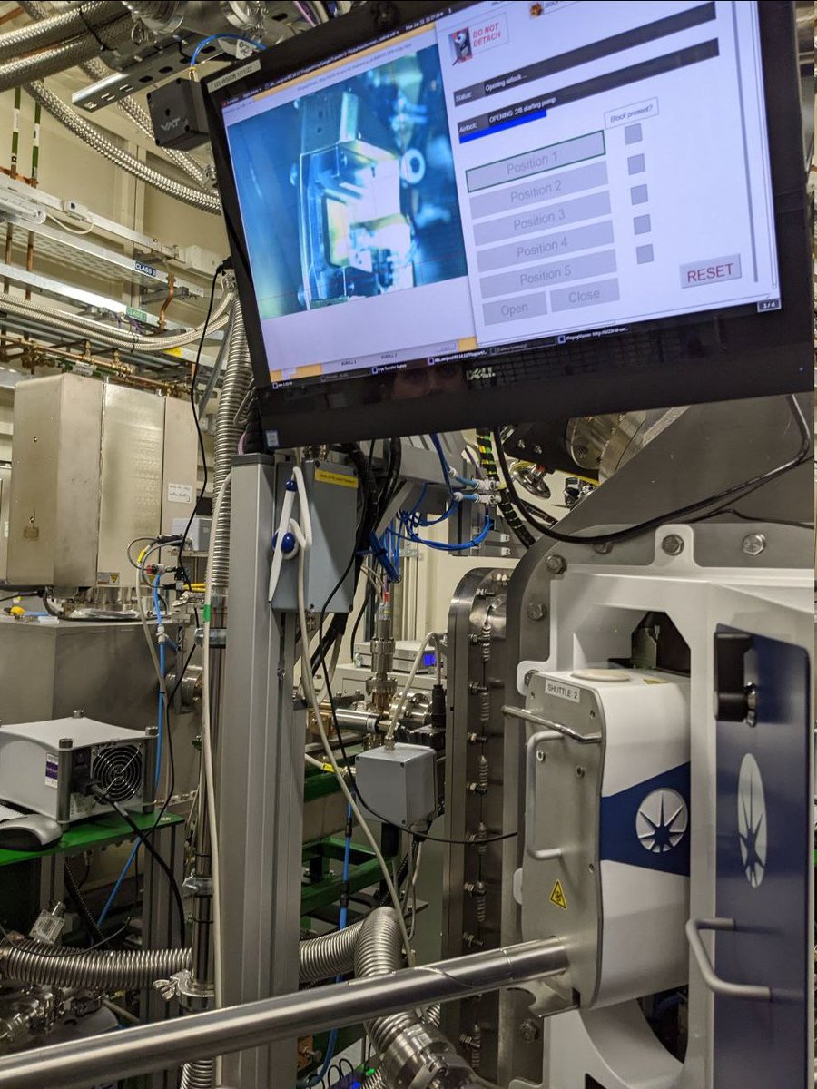 ThornLab's tweet photo. First beam time in-preson since the pandemic, and first ever for PhD student Max! We are at long-wavelength @BeamlineI23, which involves exciting sample delivery tools, measures in vacuum and a HUGE cylindrical pixel detector! #crystallography https://t.co/o4L1RrmQS5