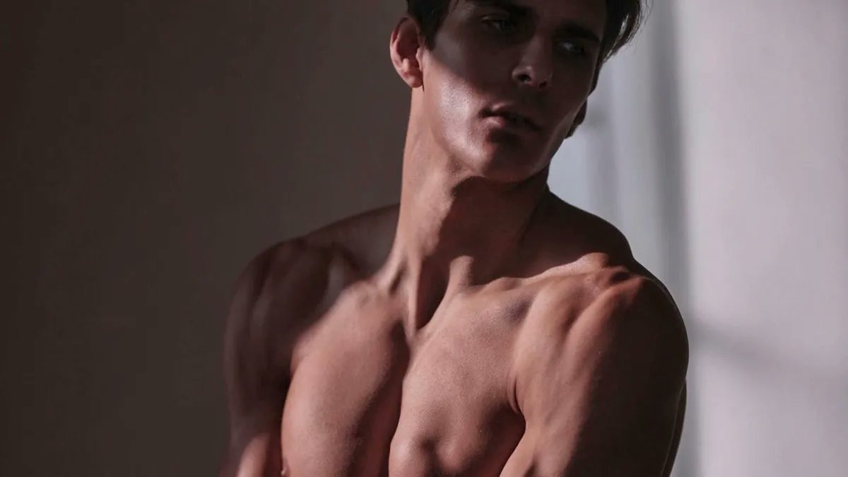 socialitelife's tweet photo. This #MaleModelMonday, we are featuring photos of
#JuanPaoletti
#AddisMiller
#CastonGranger
#FrancescoRuggiero
#SimoneBredariol
@ChristianHogue_
#FabianBrownJohnson
@jonkortajarena
#GarrettNeff
@frankycamm22
See the photos: https://t.co/LYwSBwhDpJ https://t.co/zPhyg2MplW