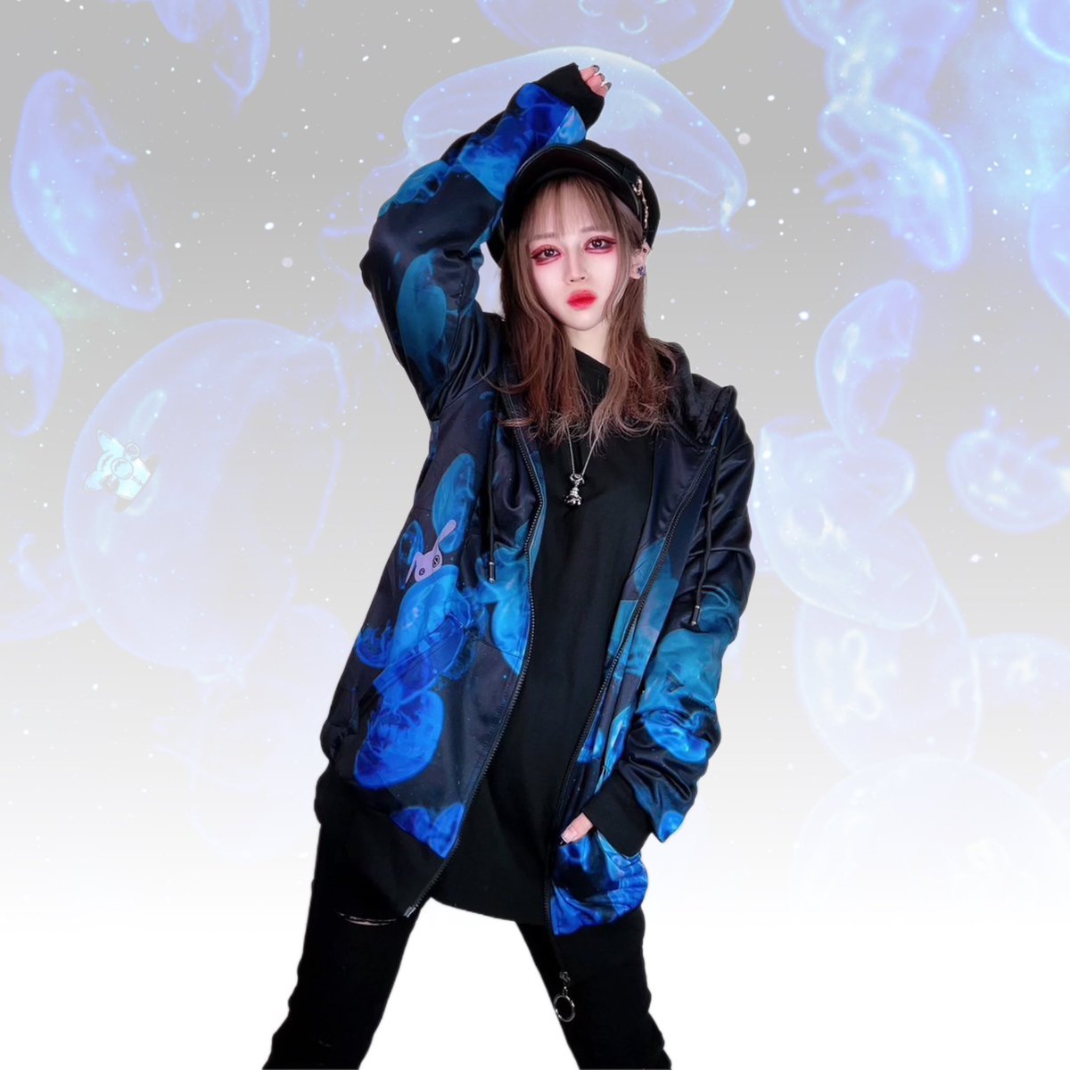 NieR_tokyo's tweet photo. 🎁本日〆切プレゼント企画🎁

内側超ふわもこ厚手ZIP OUTER【JELLYFISH】

🎁3名様にプレゼント🎁

ユニセックスアイテムです🐰

◼応募方法
フォロー(@NieR_tokyo) &amp; RT
◼締切〆  本日24時

※鍵垢の方も対象内です。

是非ご参加ください🙇‍♂️🙇‍♀️ https://t.co/ObleqD95P8