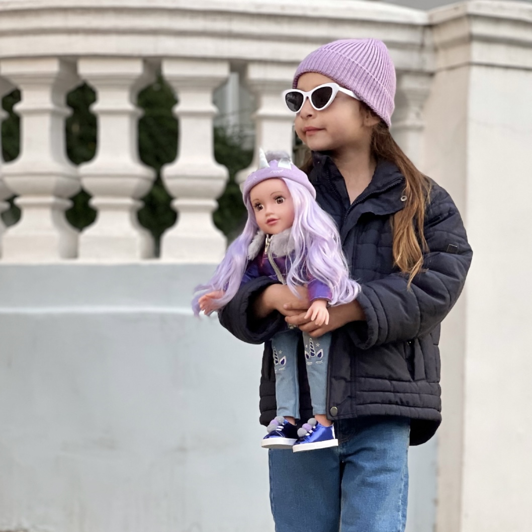 FriendDesigna's tweet photo. New Monday, New Week, New Goals! β
#designafriend #dollphotography #fashiondolls #dolls #18inchdollclothes #dollstagram #18inchdolls #americangirldoll #dollaccessories #roleplay #imaginaryplay #dollplay #learnthroughplay #giftsforgirls #playmatters #pretendplay #letthemplay https://t.co/4DnOzSwESq