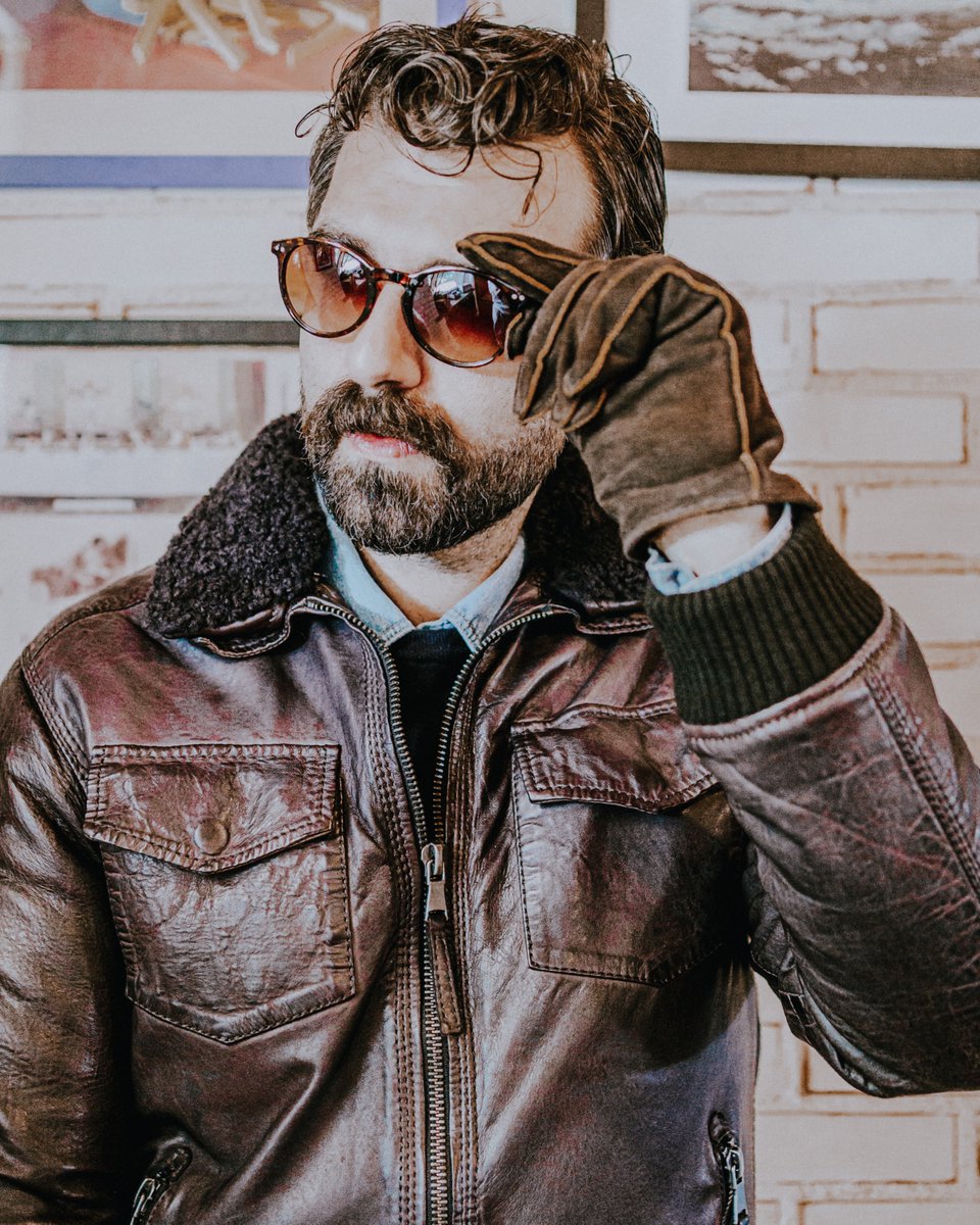 SwissFashionAG's tweet image. A collection of sleek and stylish leather jackets crafted from premium quality leather for a cool, masculine look.
THE JACK LEATHERS

#thejackleathers #leatherjackets #leathercollection #agency #casualwear #menswear #switzerland
