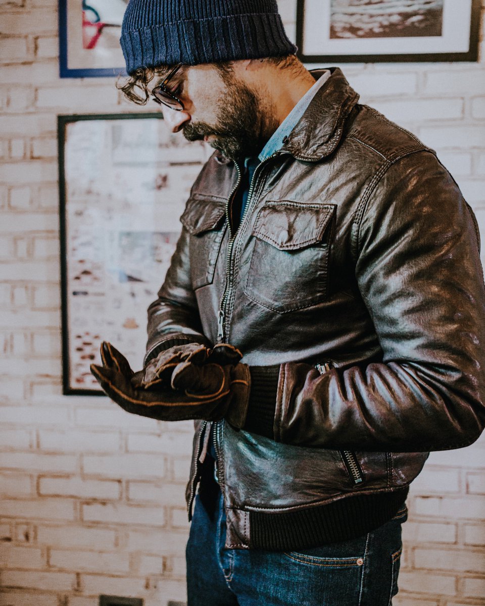 SwissFashionAG's tweet image. A collection of sleek and stylish leather jackets crafted from premium quality leather for a cool, masculine look.
THE JACK LEATHERS

#thejackleathers #leatherjackets #leathercollection #agency #casualwear #menswear #switzerland