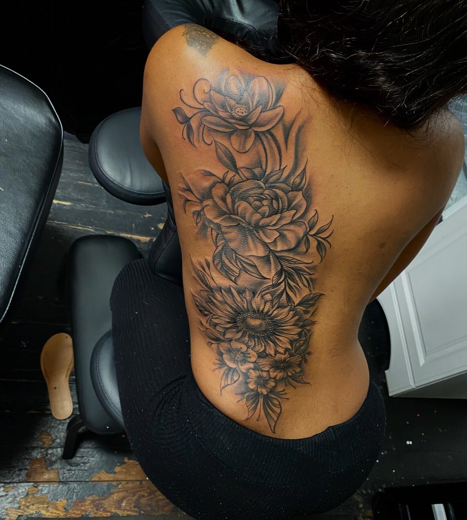 Evolve or dissolve. . 💐