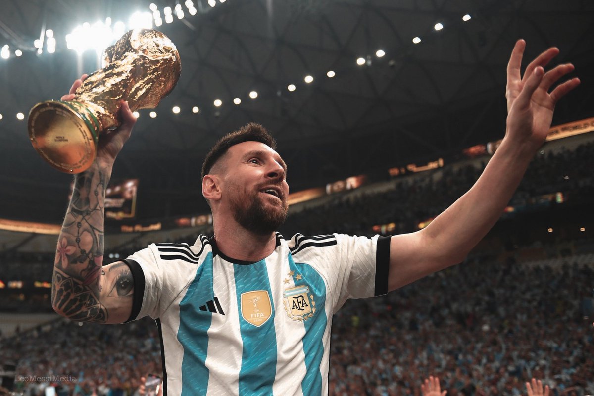 MUCHAAAACHOOOS AHORA NOS VOLVIMOS A ILUSIONAAAAAR