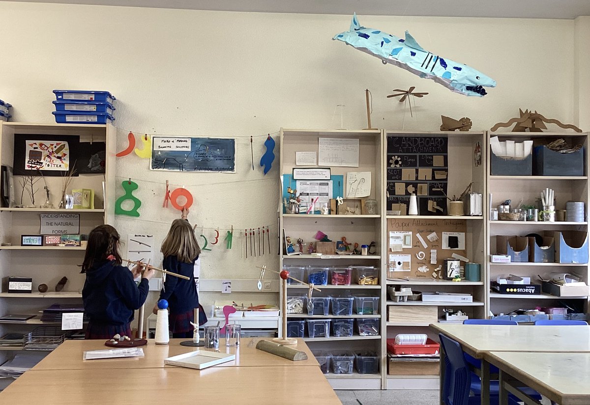 artencurs's tweet photo. @TinkeringStudio @beatriz_reyp @ryanejenkins @wonderfulideaco @Dokk1Aarhus @MOXISB @danilyra @CTScienceCenter @MayMaysab @BosChildMuseum Yes! The kit @smartinseb left behind here, is finding its own place in our school art rooms and begins to interact with materials from other stations. Let’s see where it takes us. @beatriz_reyp https://t.co/6MPdaYThTP