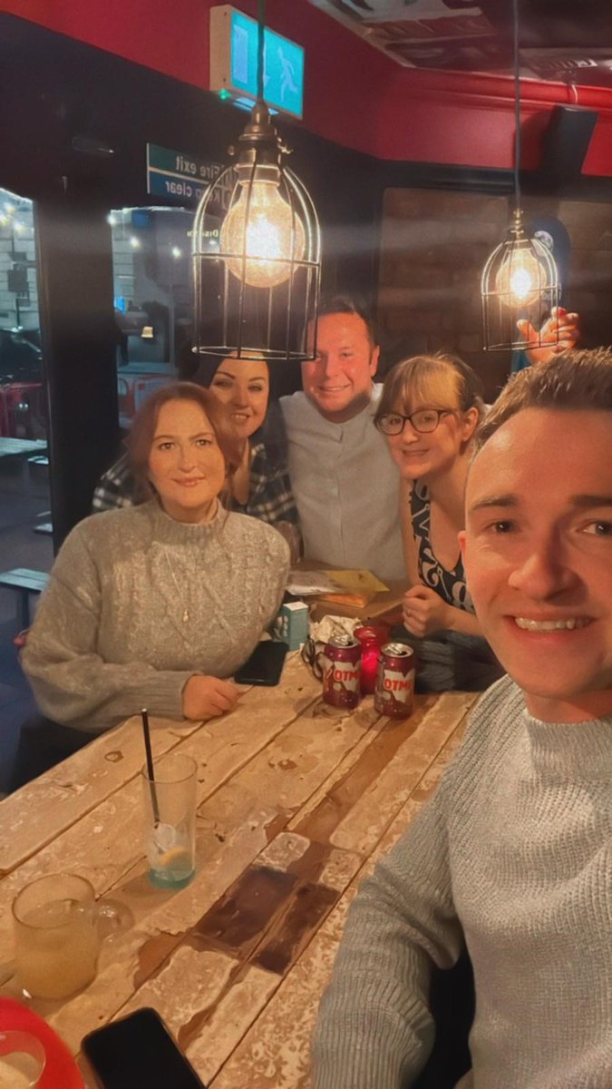 MTJ_PR's tweet photo. When only cocktails &amp; pizza will do! The team were out in Manchester on Friday celebrating Senior Account Exec @Rachaelkershaw1's BIG 30th birthday! The celebrations may well have spilled into Saturday morning but 30 is the new 20 right?🍸 🍕🎉🎁
#birthday #pr https://t.co/nQHCGQHJ5G