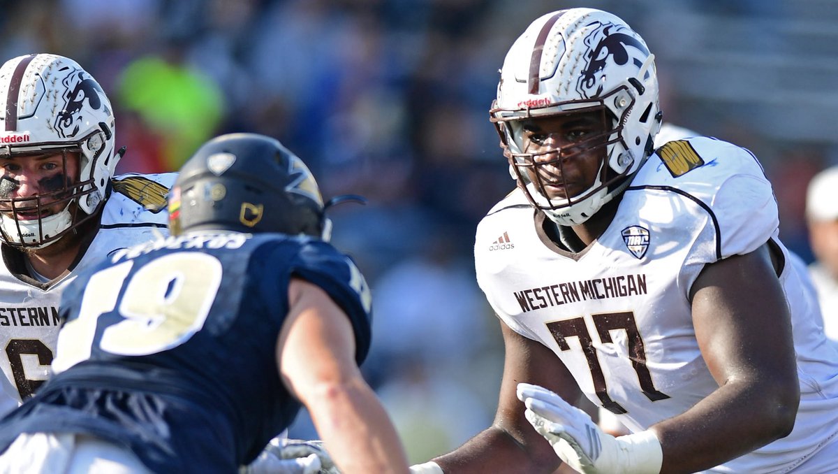 After a good talk with @CoachTMendelson I’m thankful to receive my 19th Division 1 offer from Western Michigan University! #BroncoBrotherhood @WMU_Football @WausauWestFB