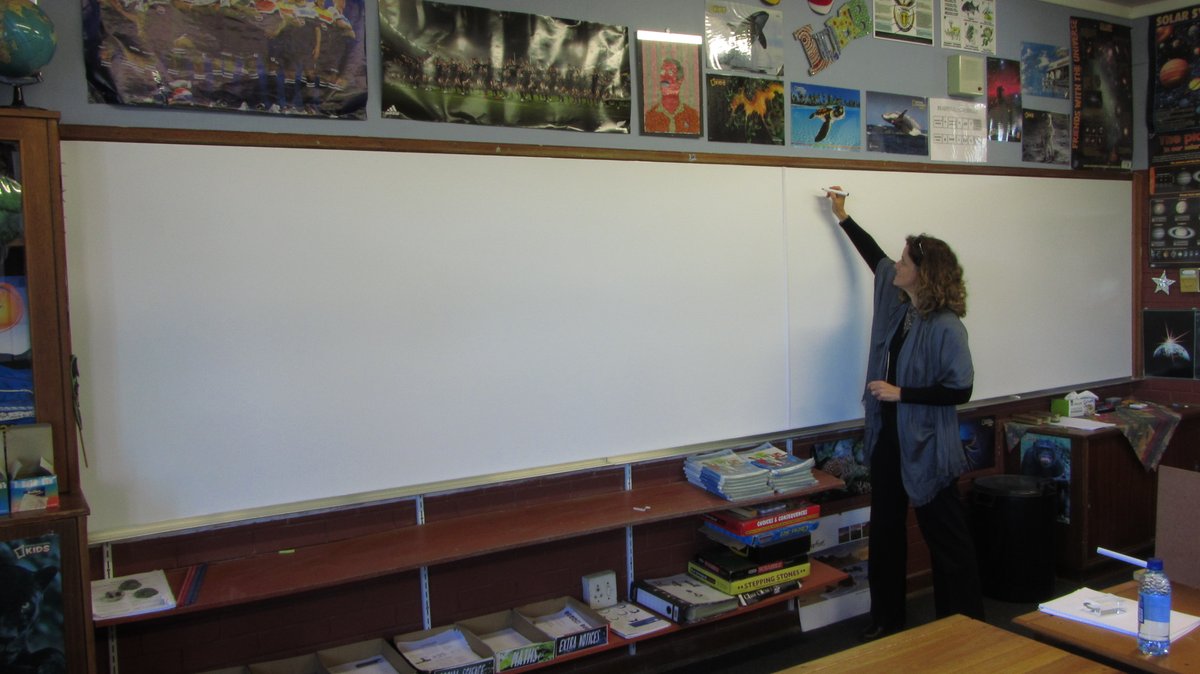 eduboard's tweet photo. Get Rid of the old green chalkboards!!! - Thousands of classrooms in South Africa have resurfaced old chalkboards into whiteboards https://t.co/4qLtttuwUn @DBE_SA  @DBE_KZN  @NCape_Education  @WCEDnews @ECDOEZA 😀 https://t.co/y3WlH09ZRf