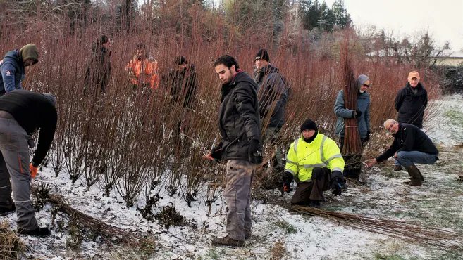 🌿 A Saint-Amant-Tallende, l'association Histoire &amp; Patrimoine a permis aux travailleurs d'#ESAT et Stagiaires de l'ESRP-ESPO de découvrir cette culture.

Environnement, savoir-faire et apprentissage, voilà c'est ça aussi l'inclusion😊

A lire lamontagne.fr/saint-amant-ta…

#reseauesat