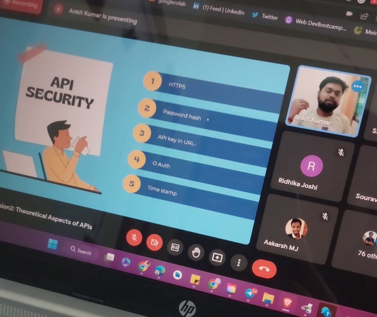 aharna_twt's tweet image. @ankitkumarved taking session on Theoretical Aspects of APIs🌐
@Keployio