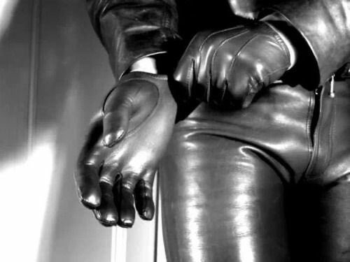 Fallenangel1 tweet media