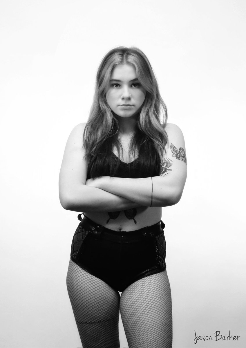 PiledriverPhoto's tweet photo. First time shoot with @haleydylan_. Taken at @C4Wrestling 

#wrestling #professionalwrestling #prowrestling #indiewrestling #wrestlingphotography #prowrestlingphotography #wwe #aew #impactwrestling #haleydylan https://t.co/feNOMwcFfZ