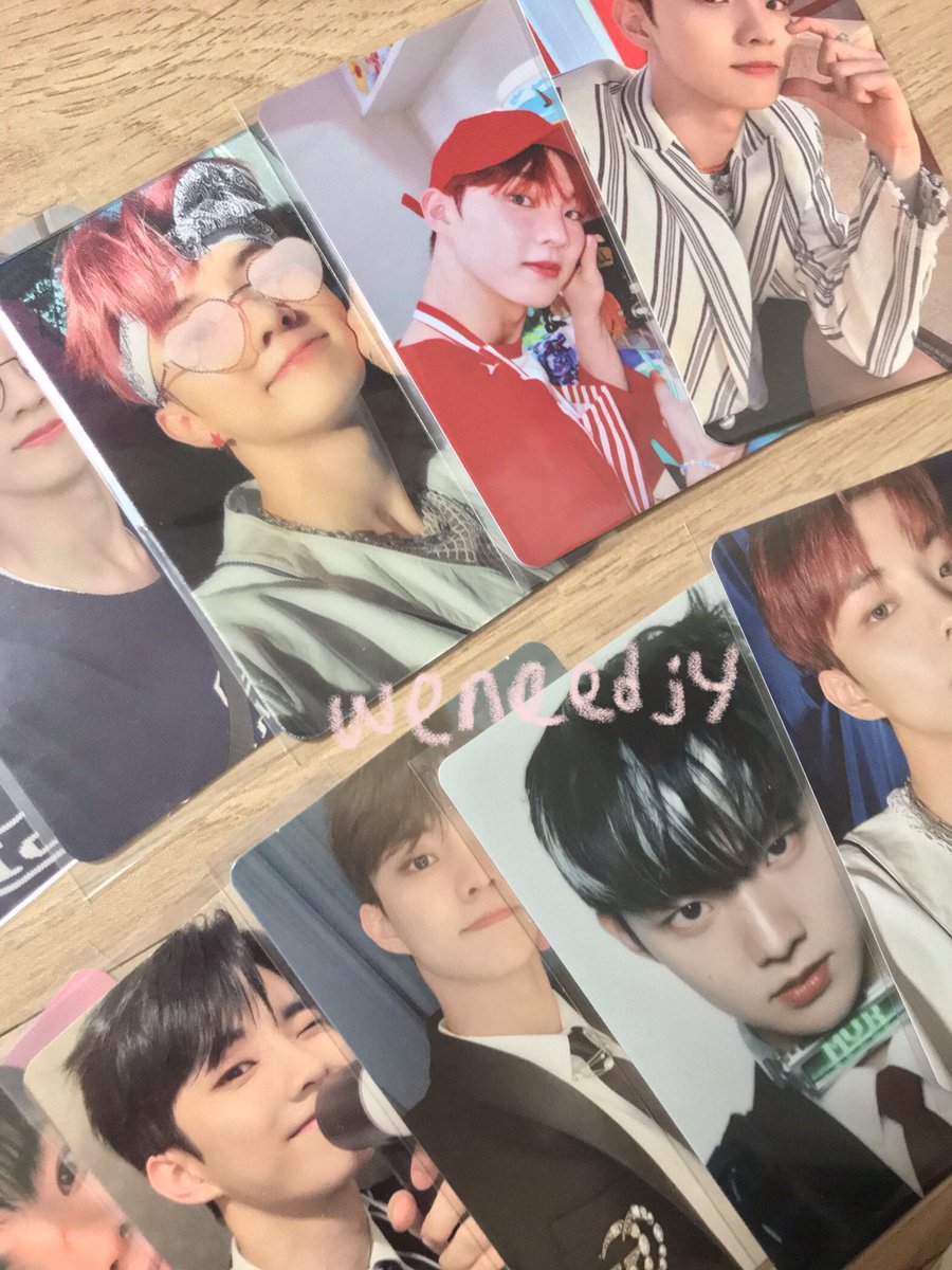 Weneedjy's tweet photo. 더보이즈 큐 포카 -`양도 합니다´- 
하자에 예민하신 분 Xx시세 따져서 계산해 보면 대략 3.9 정도인데 처분 목적이구 일일이 파는 거 귀찮아서 배송비 포함 2.8 !!! (스릴라미공포포함)  
더비구함 더비 더보이즈 더비로드 이상연 배준영 김영훈 이재현 이주연 케빈 지창민 최찬희 김선우 주학년 에릭 https://t.co/weKfFi0tFS