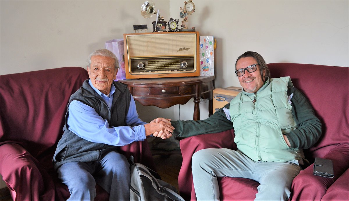 El Fotógrafo mas legendario de Ibarra , Don Silva y sus archivos fotográficos. Intenté realizar un homenaje pero la burocracia y la peste de la pandemia no lo permitieron. Los ibarreños no conocen su Álbum d Familia y tampoco saben d la importancia d LUMINOFOTO SILVA #Patrimonio