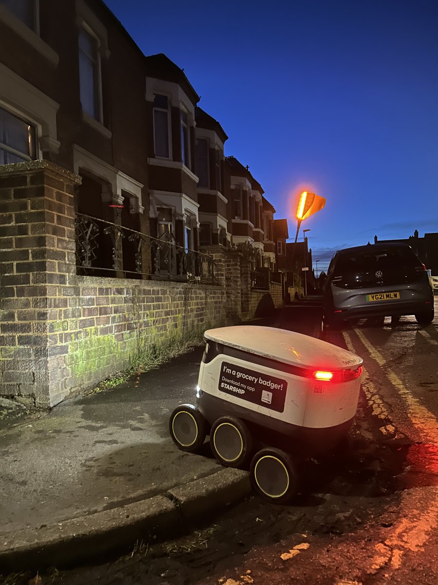 "Robots need love too
They want to be loved by you" 🎶

These robots deliver groceries to homes in Wolverton, England. Perhaps we could use these in Vancouver.