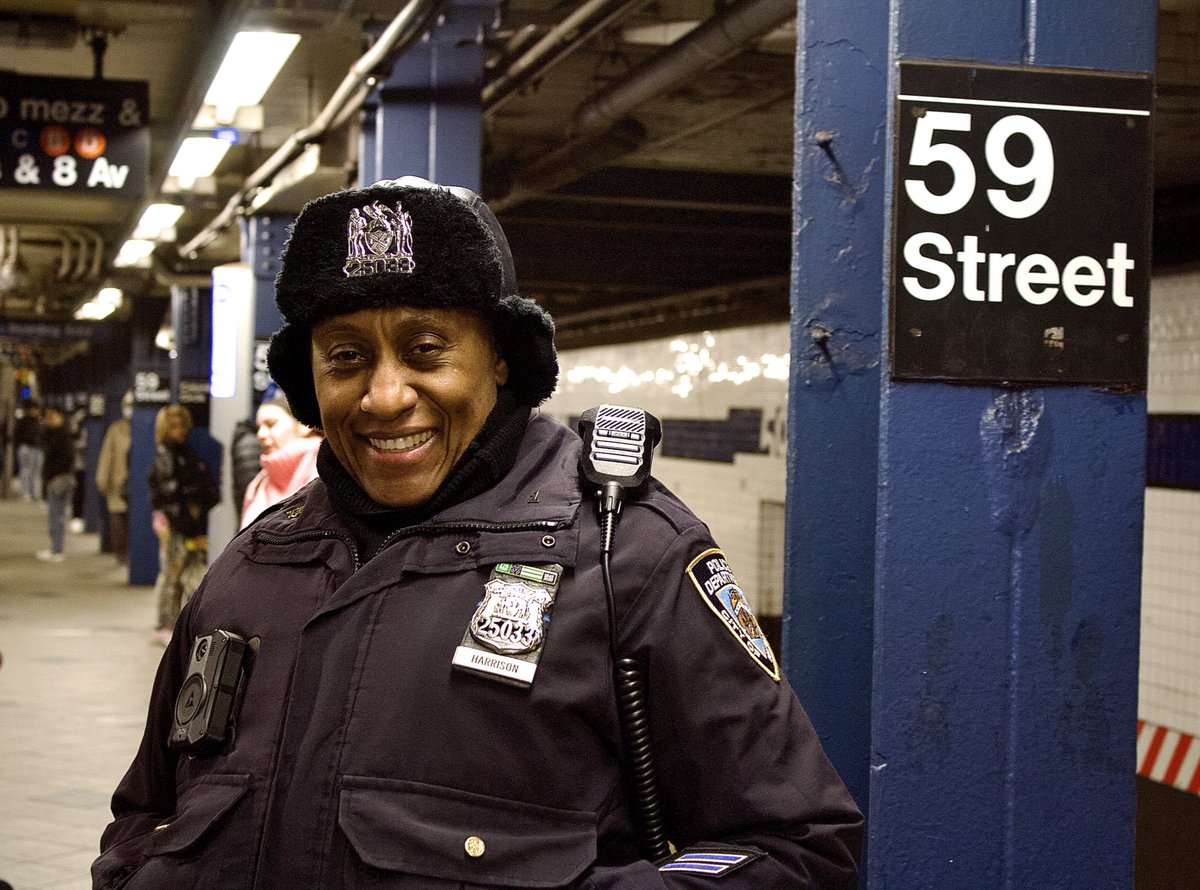 NYPDTransit's tweet photo. A privilege to lead men and women like Officer Shantal Harrison - a seasoned transit cop serving the riders of Midtown Manhattan and mentor to junior officers at Transit District 1. https://t.co/mBlsnSwkn3