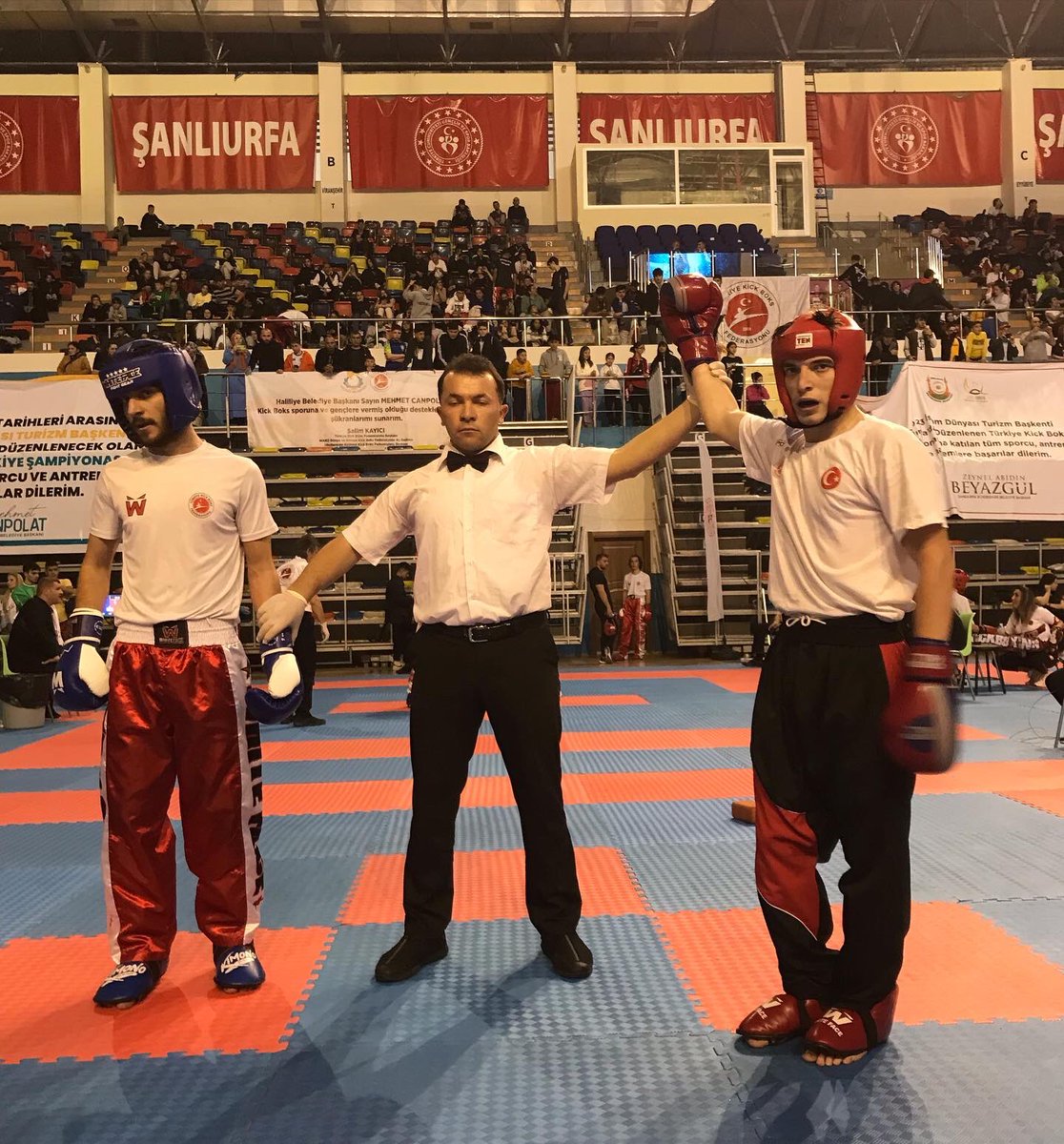 savaskickboks52's tweet photo. TEBRİKLER ORDU BÜYÜKŞEHİR BELEDİYE SPOR KULÜBÜ SPORCULARIMIZA👏🥊🇹🇷
Ordu Büyükşehir Belediye Spor Kulübü Sporcularımızdan Mevlüt Can Güngör Genç Erk.84 kg Light C.branşında🥉, Yaşar Efe Akçay Büyük Erk. 63 kg Light C. branşında Türkiye 3.🥉oldu.👏 🇹🇷 @obbgenclikspor @mhilmiguler https://t.co/dTmeynexTI
