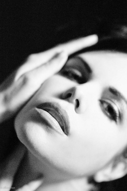 AnomalyZero0's tweet photo. Dance with the divine beauty of every moment #anomaly #anomalyzero #aoi #jillianann #model #musician #actress #producer #photography #fineartphotography #muse #actress #blackandwhitephotography https://t.co/lFKKq3YaCh