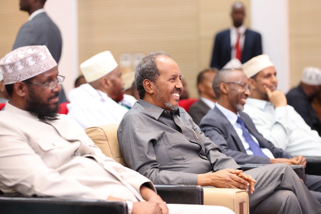 faaraxsheekh's tweet photo. I have today attended with H.E @HassanSMohamud the opening Ceremony of the National #Somali Religious Scholars Conference being held in #Mogadishu. The Conference has brought together many reputable and prominent #Somali scholars drawn from within the country and outside Somalia. https://t.co/fjUk0JWGnz