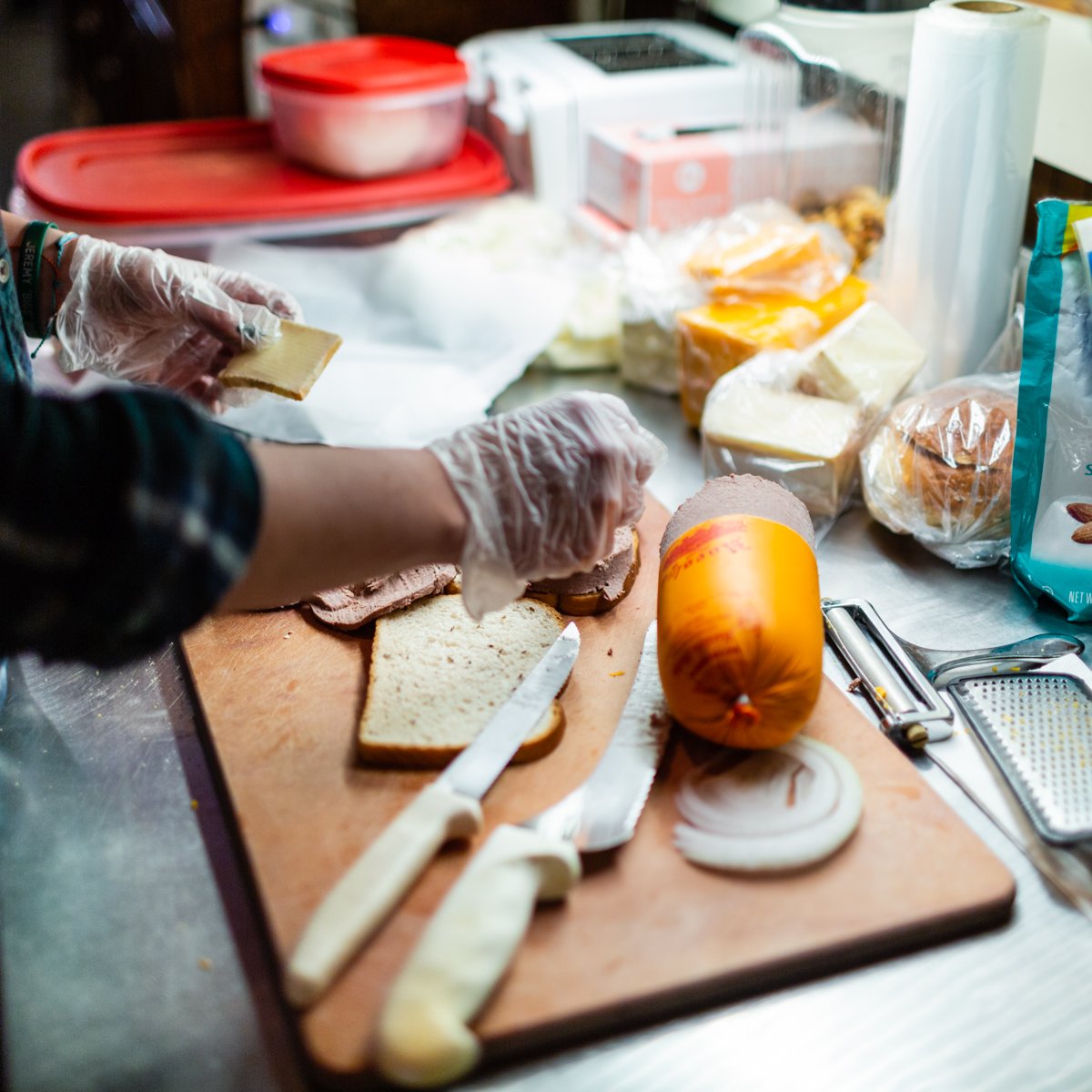 puempels's tweet image. We put fresh ingredients and care into every dish we make to ensure our customers get the best. We'll show you the next time you come in!