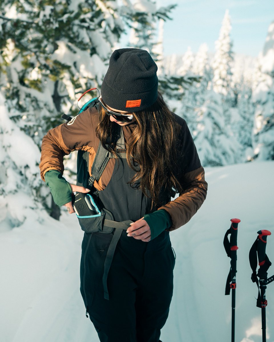 GoalZero's tweet image. Power all of your adventures with our small portable power banks like the Venture 35. Built for all your small devices, the Venture is the perfect size to keep you running for a night or weekend out and about. #powerbanks #poweredbygoalzero