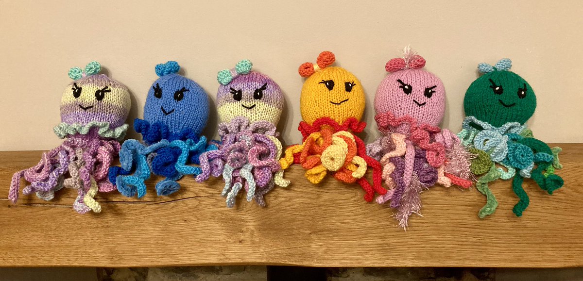 Busy few days knitting sensory octopuses for patients living with dementia, hopefully they will provide some comfort and distraction @WTWADementia